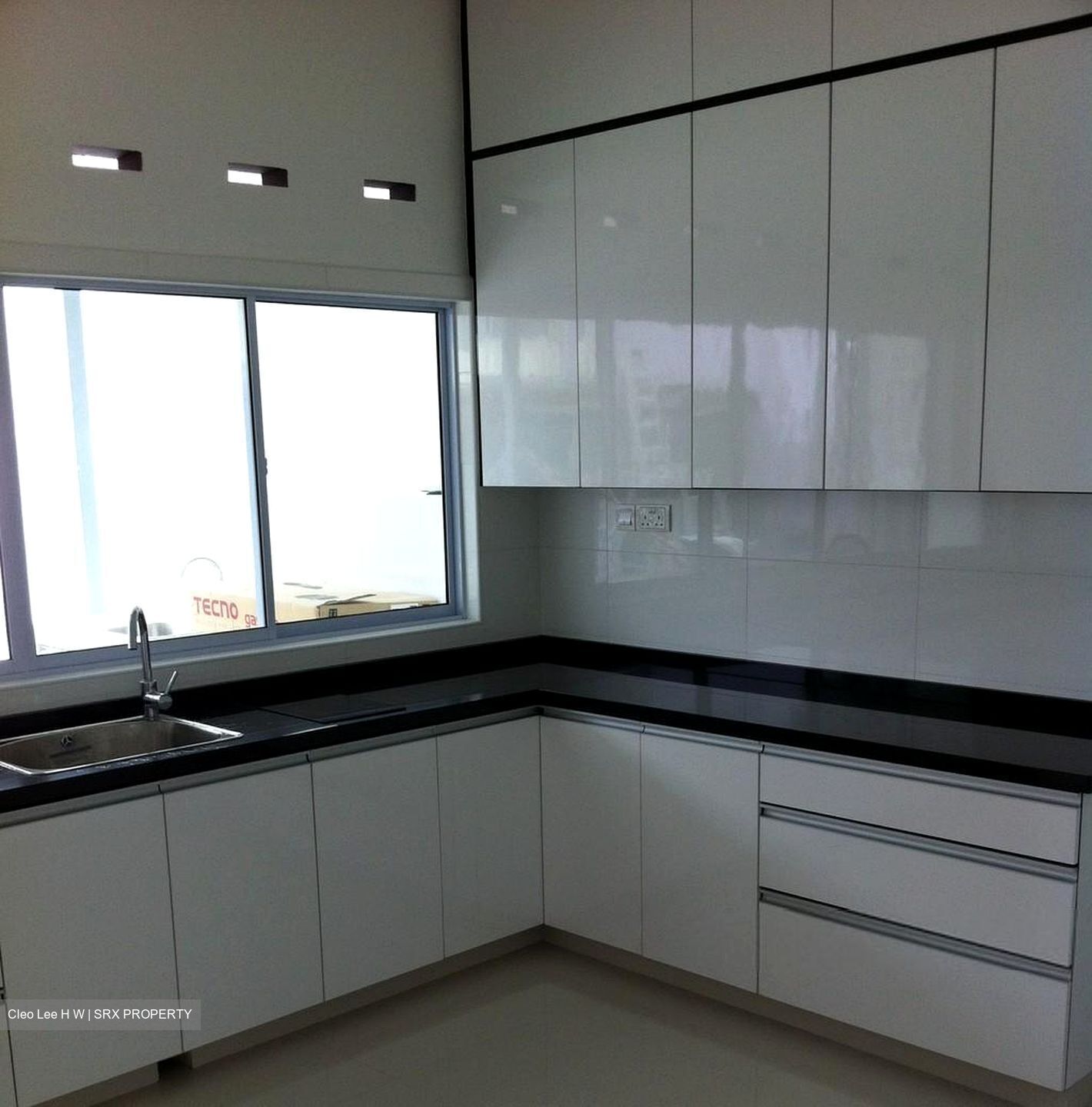 Chun Tin Road (D21), Terrace #393454791